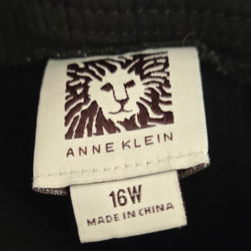 Anne Klein Women's Black Pants Size 16w - Picture 3 of 4